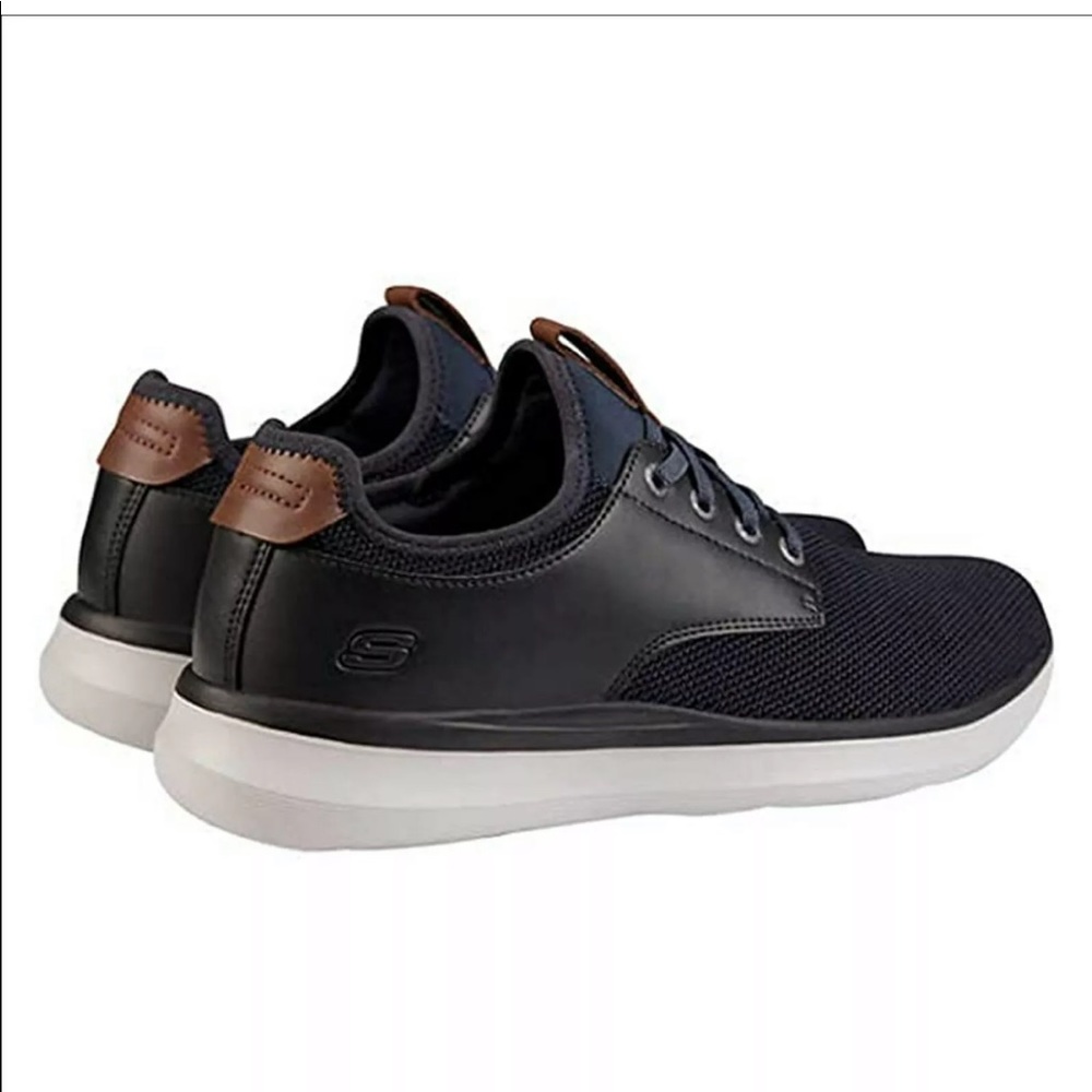 NIB Skechers Memory Foam Slip On Sneakers - Picture 4 of 6